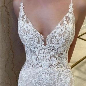 Enzoani Paige 2021 Spring collection wedding gown